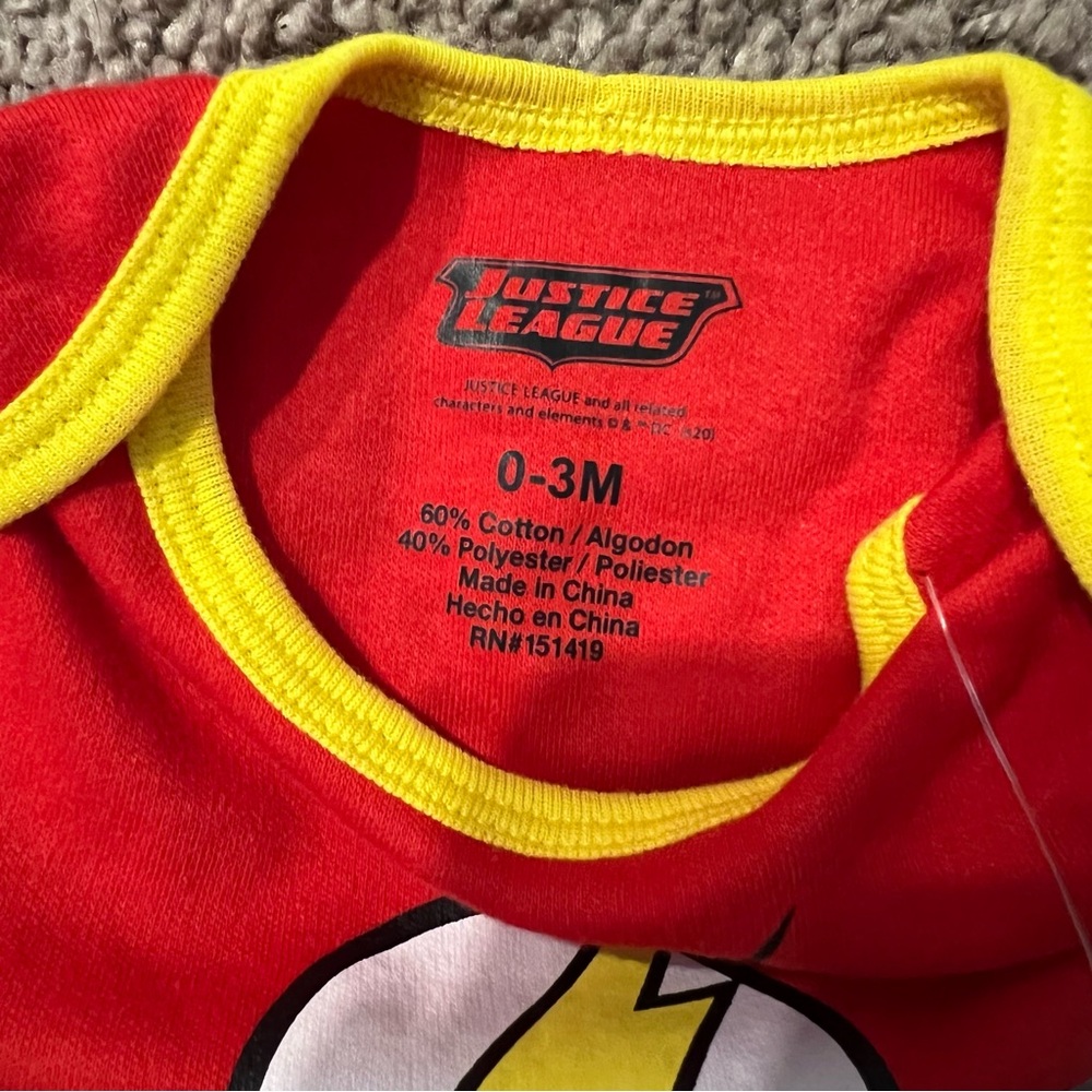 NWT DC Comic Superhero Onsies Baby Newborn Size 0-3 Flash Aquaman Green Lantern - Picture 7 of 9